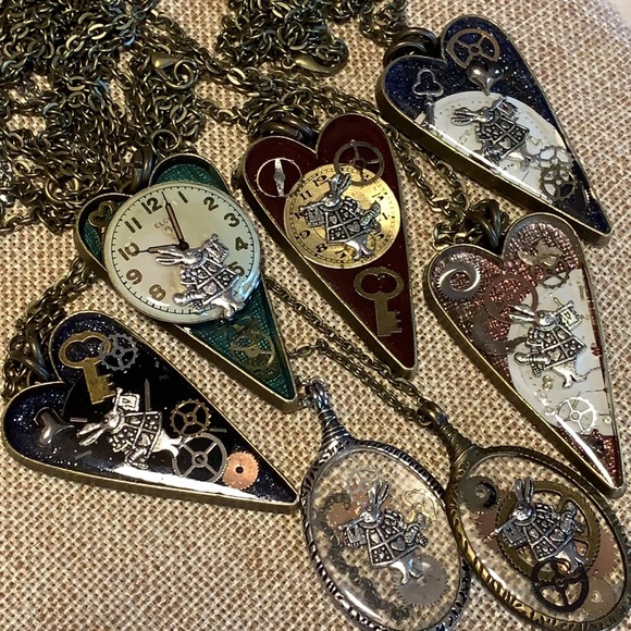 Disney Alice in wonderland Unique Handmade Jewelry One of a Kind New - Picture 6 of 9